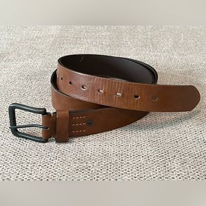 Levi’s Vegan Leather Belt‎ 42/44